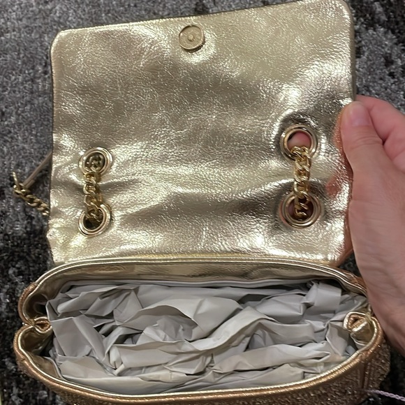 Betsey Johnson gold rhinestone crossbody purse - Picture 5 of 9